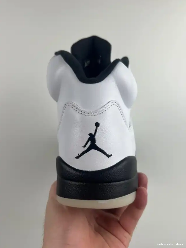 Reps LUCY 5 'WHITE JORDAN RETRO DD0587-110 AIR BLACK' 0509